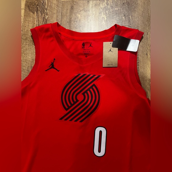 Nike Portland Trail Blazers Statement Edition Jordan Dri-FIT NBA Swingman Jersey - Picture 3 of 5